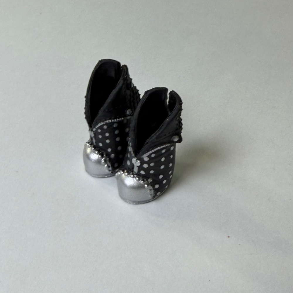 LOL Surprise OMG Remix Pop Music BB Doll Shoes Black‎ Silver Polka Dot Booties